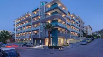 Melrose Hotel