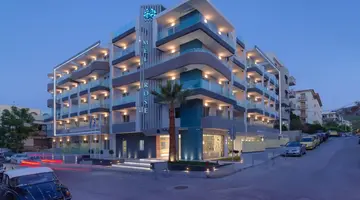 Melrose Hotel