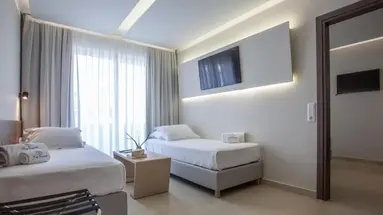 Melrose Hotel