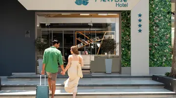 Melrose Rethymno by Mage Hotels