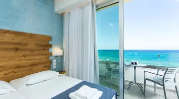 MELTEMI COAST SUITES