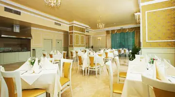 Mena Palace