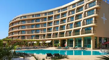 MENA PALACE
