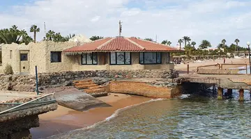MENAVILLE RESORT