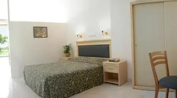 Mendi Hotel