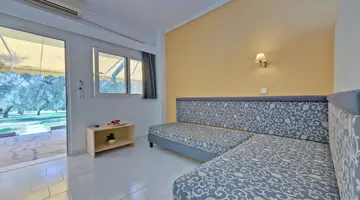 Mendi Hotel