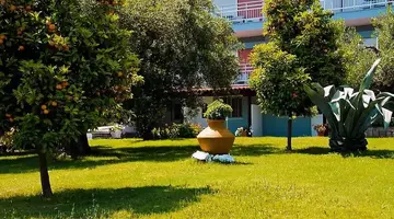 Mendi Hotel
