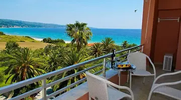 Mendi Hotel