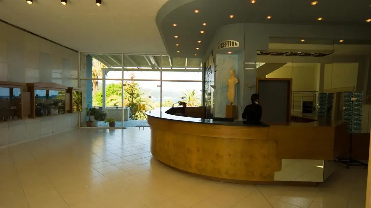 Mendi Hotel