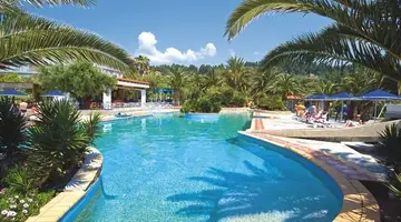 Mendi Hotel