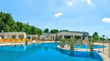 Mera Resort Venus
