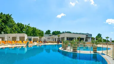 Mera Resort Venus