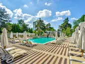 Mera Resort Venus