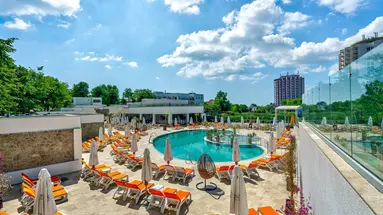 Mera Resort Venus