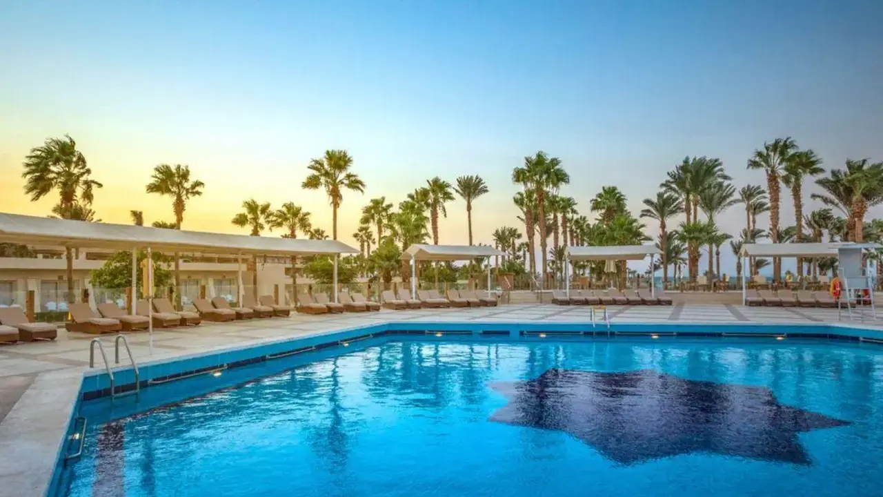 MERAKI RESORT (ADULTS ONLY 16+)