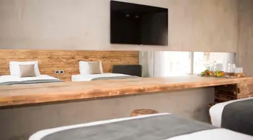 MERAKI RESORT