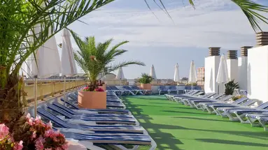 Merce Hotel