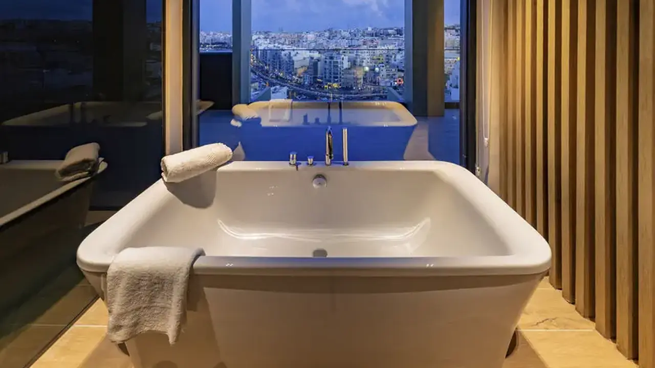 Mercure Hotel St. Julian's