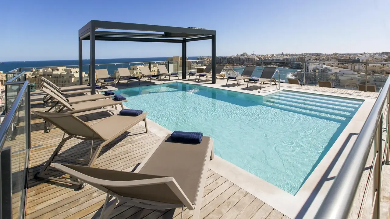 Mercure Hotel St. Julian s