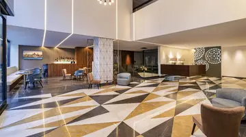 Mercure Hotel St. Julian s