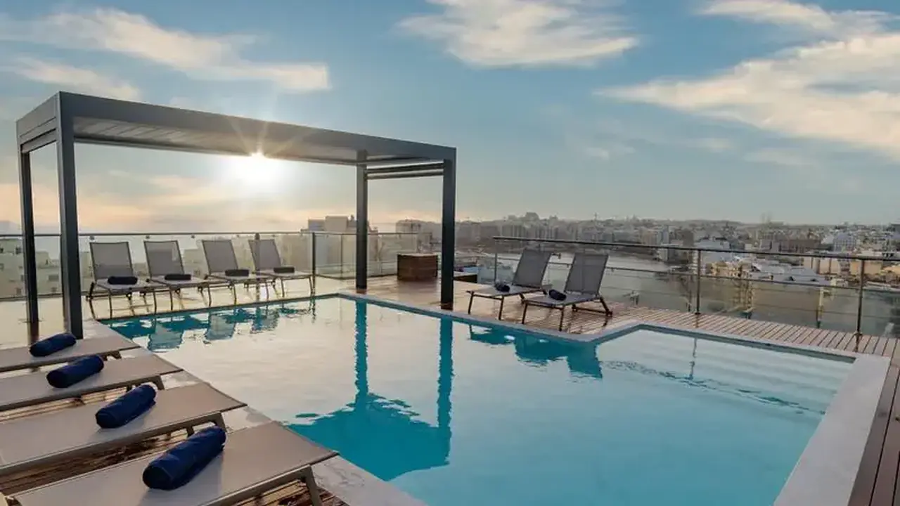 Mercure Hotel St. Julian s