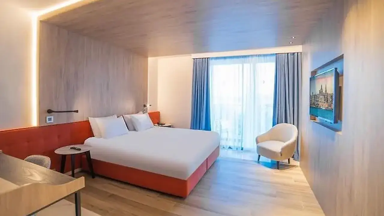 Mercure Hotel St. Julian's