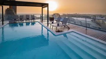 Mercure Hotel St. Julian's