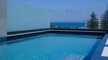 Mercure Larnaca Finikoudes Beach
