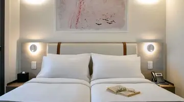 Mercure Larnaca Finikoudes Beach