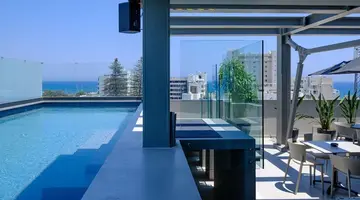 Mercure Larnaca Finikoudes Beach