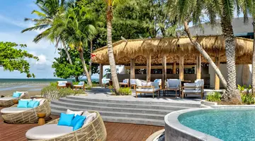 Mercure Rayong Lomtalay Villas and Resort