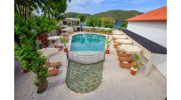 MERI HOTEL OLUDENIZ