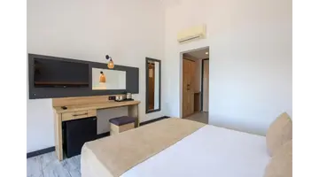 MERI HOTEL OLUDENIZ