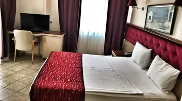 MERIC HOTEL