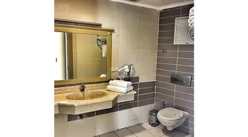 MERIC HOTEL