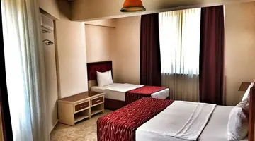 MERIC HOTEL