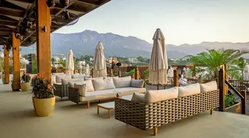 Merit Park Hotel