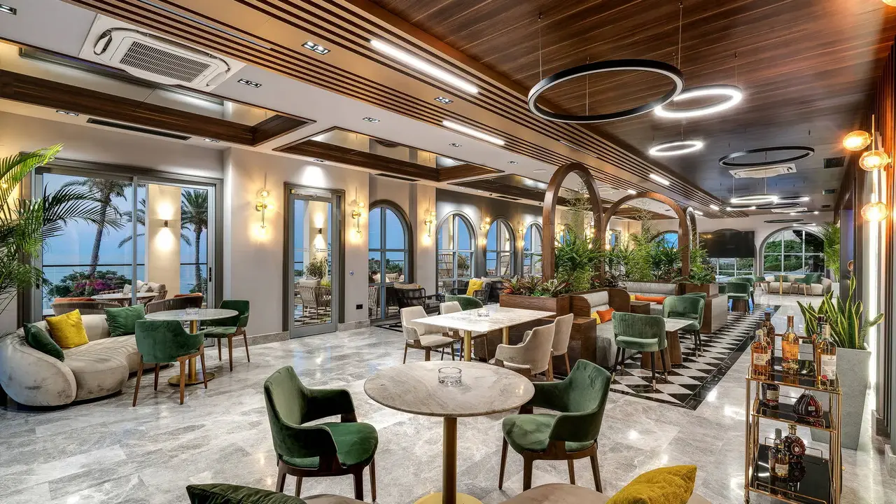 Merit Park Hotel