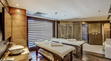Merit Park Hotel
