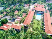 Mermaid Hotel & Club
