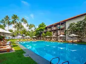 Mermaid Hotel & Club