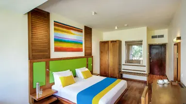 Mermaid Hotel & Club