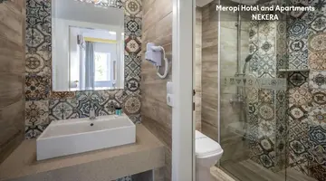 Meropi Hotel and Apartments