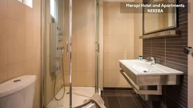 Meropi Hotel and Apartments