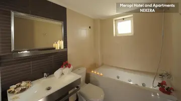 Meropi Hotel and Apartments