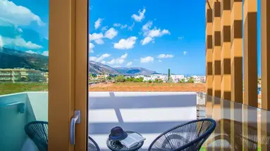 Meropi Hotel & Apartments