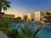 Meropi Hotel & Apartments