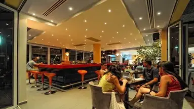 Meropi Hotel & Apartments