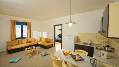 Meropi Hotel & Apartments