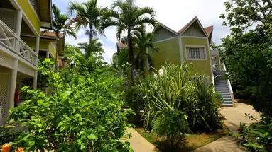 Merrils Beach Resort II